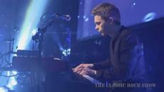 Heart - Alone (performed by The Classic Rock Show) - Videoclip.bg