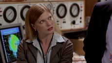 Метеоритен дъжд Earthstorm   (2006) Бг Аудио Част 2 - Videoclip.bg