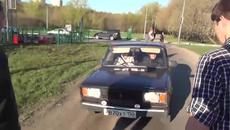 Агресивна жена с джип - Стоп Хам 2015 - Videoclip.bg