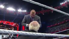 Wwe Raw - Първична Сила (16.02.2015) Цял Епизод 3/3 - Videoclip.bg